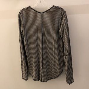 lululemon athletica Tops - Lululemon black and taupe stripe LS top, sz 8 lululemon athletica Tops - Lululemon black and taupe stripe LS top, sz 8